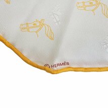 （未使用　展示品）エルメス HERMES ロザンジュ MM プチ シュヴァル カドリージュ ひし形 スカーフ シルク イヴォワール ジョーヌ ボルドー_画像5