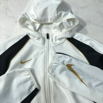 《オススメ◎》NIKE ナイキ★ドライフィット*ウィンドブレイカー*フーデットパーカージャケット*ホワイト/ブラック*サイズM(MA6130)◆S60_画像4