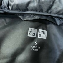 《良品◎》UNIQLO ユニクロ★フーデット*ウルトラライトダウンベストジャケット*ブラック*サイズS(LW1297)◆S60_画像5