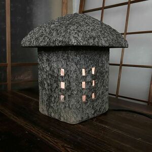 在名 LED照明付き 灯篭 陶器 灯籠 ガーデニングオブジェ 日本庭園 リクシル
