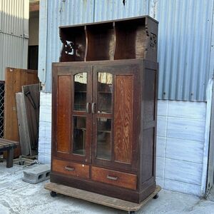 * Showa Retro old furniture wooden glass door ornament shelves bookcase storage shelves drawer storage height 142.5cm Vintage antique old tool 