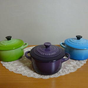 Le Creuset ルクルーゼ 3色 廃版「ミニココット/カシス＆ブルー(2点・箱欠)＆ライムグリーン（箱つき) 3色 3点set」の画像1