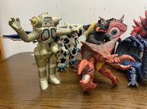 I★ ソフビ ウルトラ怪獣シリーズ 円谷プロ 1990年代 キングジョー ミズノエノリュウ ゲランダ キングオブモンス など_画像2