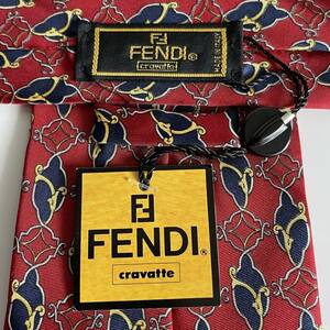 FENDI(フェンディ) 赤ネクタイ 新品　未使用　タグ付き