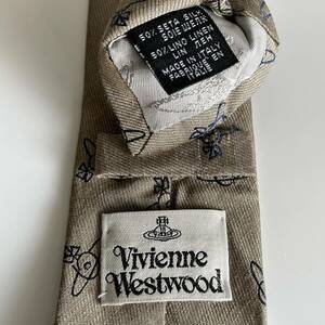 Vivienne Westwood（ヴィヴィアンウエストウッド） ベージュ総柄オーブネクタイ