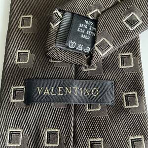 VALENTINO(ヴァレンティノ) ブラウン四角ドットワンポイントロゴネクタイ