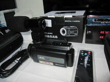 美品 4K DVカメラ MUSON アクションカメラ microSD 128GBx2 外部マイク 予備バッテリー＆充電器 等セット_画像4