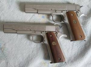 エジプト製　M1911A1 第二次世界大戦記念モデル　太平洋戦線刻印、ヨーロッパ戦線刻印　2丁セットで。