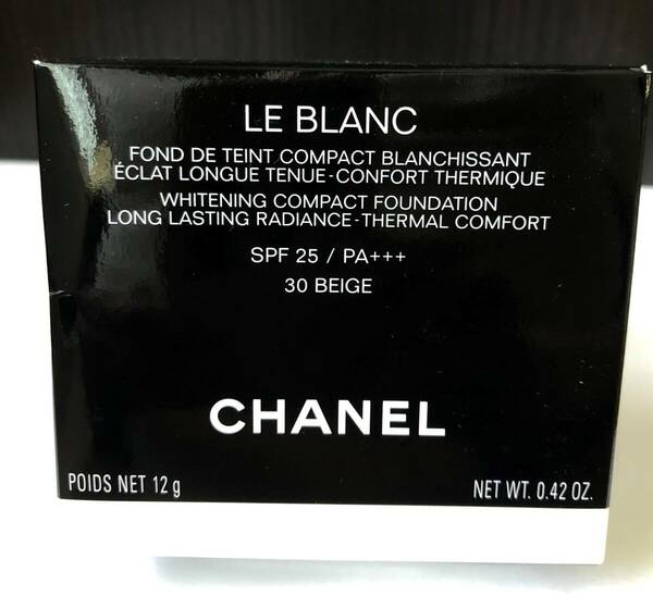 定￥9350【新品未使用】CHANEL LE BLANC /30 BEIGE/12g/ルブランコンパクト　シャネル　パウダー ファンデーション　ベージュ30