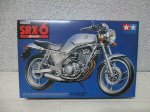 未組立品 TAMIYA タミヤ オートバイシリーズ NO.48 ヤマハ SRX-600 プラモデル