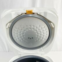 象印 ZOJIRUSHI マイコン炊飯ジャー NL-BB05C 2018年製 0.54L 100V 495W 中古品 動作確認済 50/60Hz 現状品3合炊き 極め炊き 炊飯器 _画像3