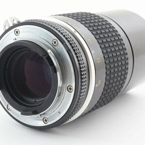 Nikon Ai-S NIKKOR 200mm f/4 Ais MFレンズ [未使用に近い美品] レンズポーチ付きの画像5