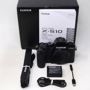 【ショット数18回】富士フイルム FUJIFILM ミラーレスデジタルカメラ X-S10 ボディ ブラック
