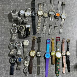 SWATCH Q&Q腕時計 25個 クォーツ デジタル 中古 ジャンク③の画像1