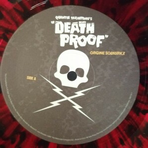 D03 中古LP 中古レコード サントラ DEATH PROOF デスプルーフ クウェンティンタランティーノ US盤 赤黒スプラッタービニール 106172-1の画像5