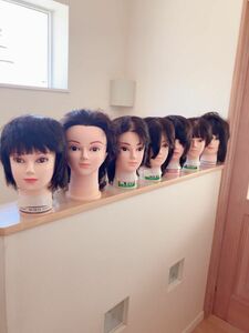 カットウィッグ お化け屋敷 マネキン美容師国家試験練習用ディスプレイ帽子屋さんヘアモデルカットモデルカラーモデル人毛 カカシ美人