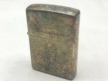 ■Zippo オイルライター JOHN F. KENNEDY THE 35th PRESIDENT 1961-1963 1992年製 火花あり ケース付き 中古【UW030582】_画像2