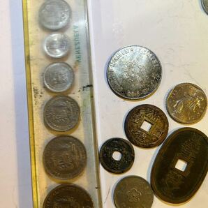 【古銭大量】約8.2kg 日本 ヨーロッパ 中国 アメリカ 古銭 おまとめ コイン硬貨 外国 重量 紙幣 6の画像6