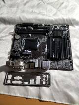 ★ASROCK B85M LGA1150 B85 MATXマザ●マザーボード_画像1