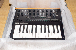 ■ KORG ● Monologue ● アナログモノフォニックシンセサイザー ●ブラック●KORG用 ACアダプター KA350付●保証残【ほぼ新品 送料込】