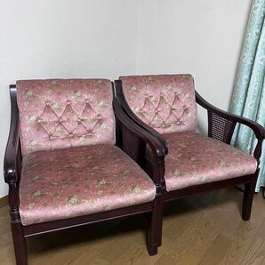 モリシゲ / MORISHIGE/森繁高級リビングアームチェア/椅子 2脚セットの【左側】クラシックテイスト花柄（薔薇）　