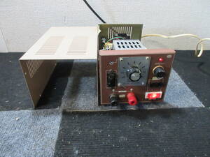 棚18・A6206　TOSHIBA　SCR　SLIDAC　無線機用安定化電源 現状品
