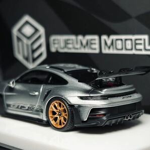 1/64 FuelMe TOPART ポルシェ 992 GT3 RS シルバーの画像4