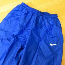 ◎美品！NIKE ナイキ 白タグ◆ナイロンウィンドパンツ ジャージ ヴィンテージ デッドストック◆メンズ 青 Lサイズ◆P4509_画像3