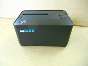 動作品　 EZDISK 　EZ0330 　USB3.0 ハードドライブ　ドッキングステーション　（3）