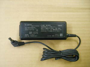 FUJITSU 　AC ADAPTER 　5-9000452Z 　（SJPWAC1) 　12V 2.5A　（2）