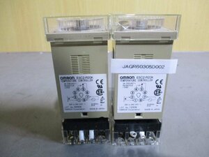 中古 OMRON TEMPERATURE CONTROLLER E5C2-R20K 電子温度調節器 2個 (JAGR60305D002)