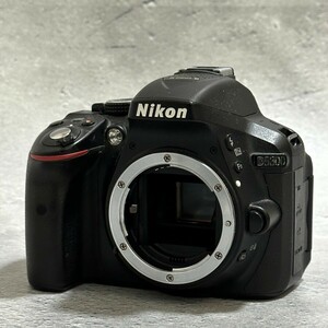Nikon D5300 ボディ｜デジタル一眼レフカメラ