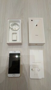 ☆美品! Apple iPhone8 256GB ローズゴールド MQ862J/A docomo SIMフリー端末 付属品完備☆