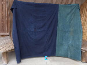 使い擦れした中厚藍木綿古布4幅繋ぎ＋中厚緑木綿古布2幅繋ぎ・2枚・総重620g・リメイク素材
