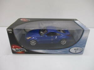 T0312-4A/ 100% Hot Wheels ホットウィール 日産 NISSAN Z ミニカー 1/18