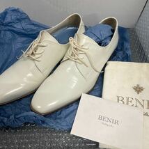● BENIR ベニル ホワイト ローファー 靴 レザーシューズ 中古品 ●_画像1