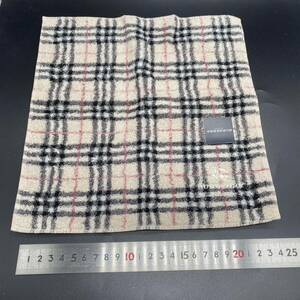 BURBERRY バーバリー タオルハンカチ チェック ベージュ　ホースマーク刺　②　no.36