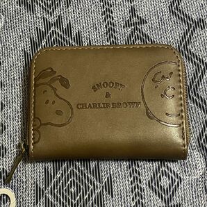 【新品タグ付き】 スヌーピー　小銭入れ　コインケース　キャッシュレス　茶　レディース　メンズ　SNOOPY PEANUTS