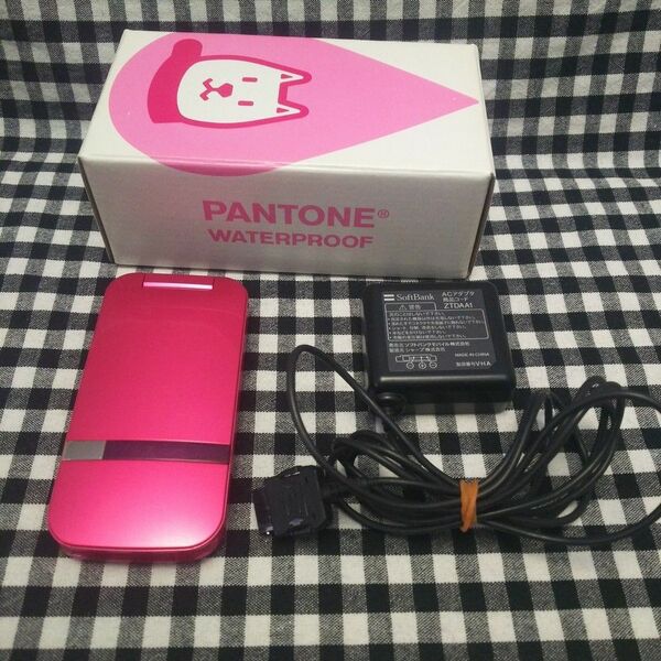 @SoftBank PANTONE WATERPROOF 202SH《ジャンク品》