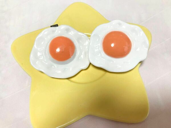 目玉焼き型ヘアクリップ新品２個セット