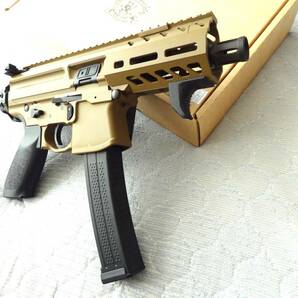 APFG SIG MPX TN フル刻印 SIG SAUER TYPE ミニマリスト Fフォールディングストック付 VFC UMAREX(ウマレックス) GBB ガスガンの画像7