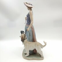 1円～ Lladro リヤドロ 5802「優雅な散歩のひととき」フィギュリン 破損あり ※同梱不可 y351-2515209【Y商品】_画像3