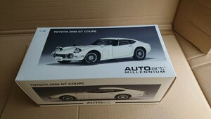 未使用 オートアート 1/18 トヨタ TOYOTA 2000GT COUPE ミレニアム ホワイト ミニカー AUTO art MILLENNIUM 