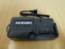 ★新品★ UC18YKSL バッテリ充電器 HIKOKI（BSL1415S、BSL1420、BSL1820Mなどの充電にどうぞ）電動工具FWH14DFなどからのバラシ　日立工機_画像1