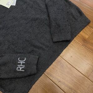 ほぼ未使用 ロンハーマン RHC × ベアフットドリームス BAREFOOT DREAMS プルオーバー RHC 刺繍 起毛 ボア ニット セーター タグ付き Mの画像7