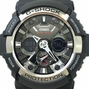 新品 CASIO カシオ G-SHOCK ジーショック 腕時計 GA-200-1A クオーツ アナデジ ラウンド ブラック コレクション 電池交換済み 動作確認済みの画像1