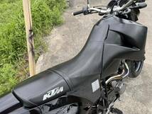 ■神奈川県藤沢市より 即決!! 車検:令和7年1月!! KTM 640デューク 走行23717km 下取り/配送/ナンバー登録などご対応します!!_画像8