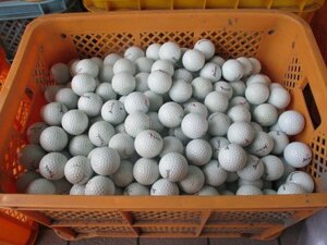 【送料無料】　中古品　SRIXON　ゴルフボール　練習用（練習場のロゴ印字入り）　公認球　計500球　な-33