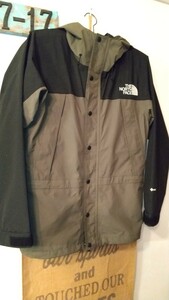 THE NORTH FACE ノースフェイス マウンテンライト ニュートープ NP11834 ワークマンのインナーおまけつき