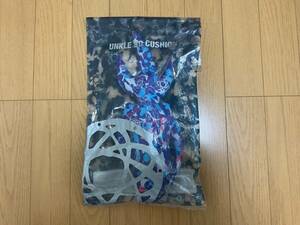 新品 メディコムトイ フューチュラ アンクル 3D CUSHION フィギュア MEDICOM TOY FUTURA UNKLE 限定